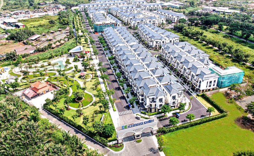Bán căn Verosa Park Khang Điền, 213 m2, đường 12m. Giá 17,09 tỷ. Liên hệ 0909866992 Thanh Phong